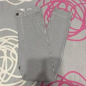 Hollister Ultra High-Rise White and Grey Striped Skinny Leg Pants